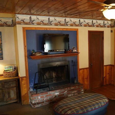 Hillcrest Suites & Cabins Big Bear Lake Esterno foto