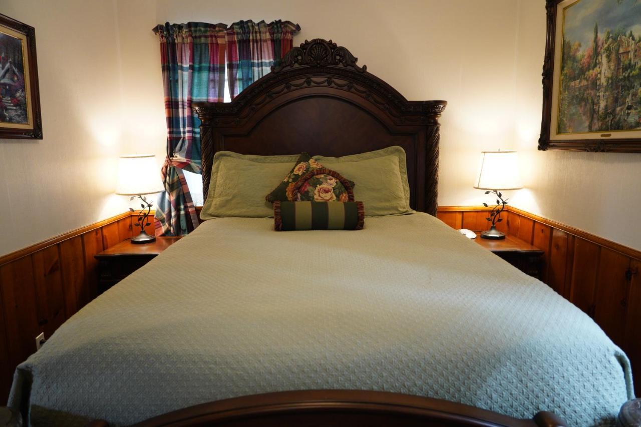 Hillcrest Suites & Cabins Big Bear Lake Esterno foto