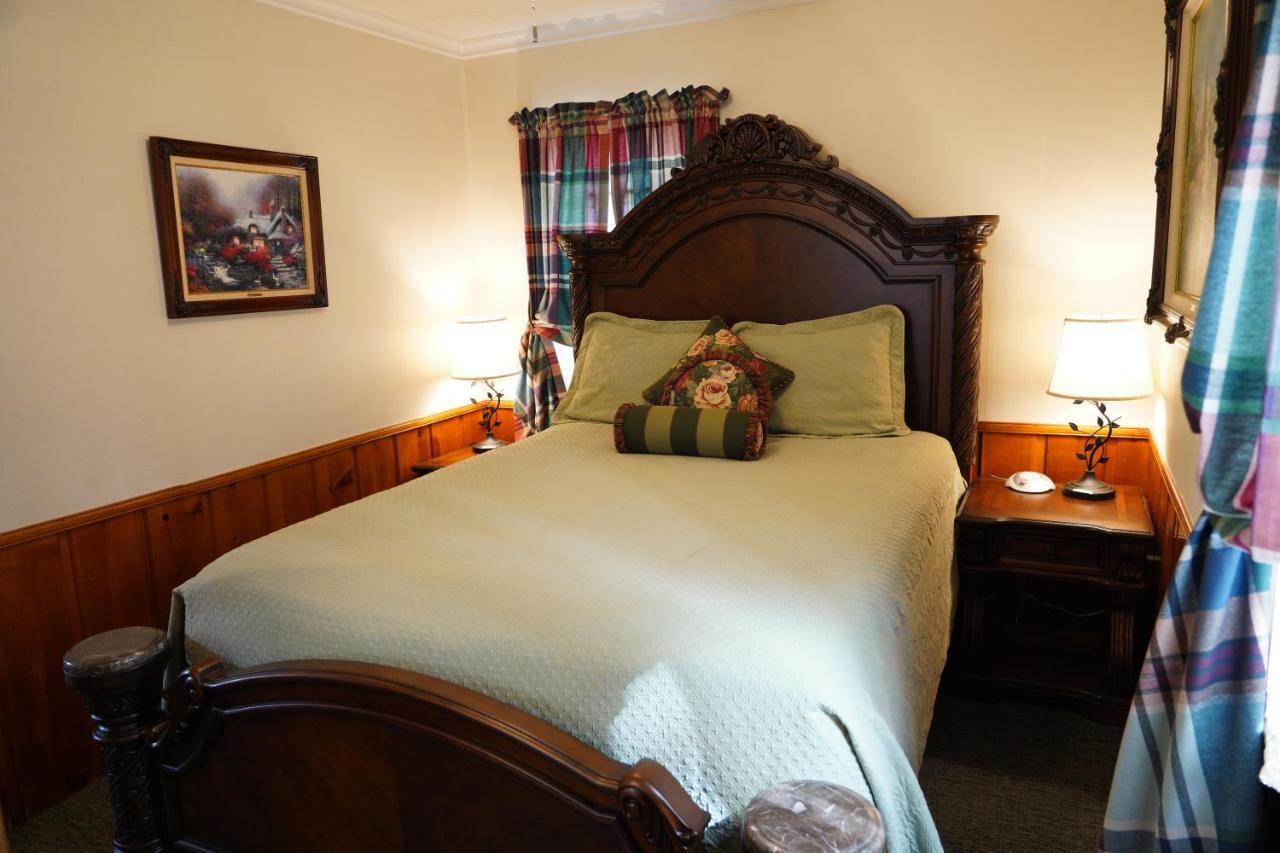 Hillcrest Suites & Cabins Big Bear Lake Esterno foto