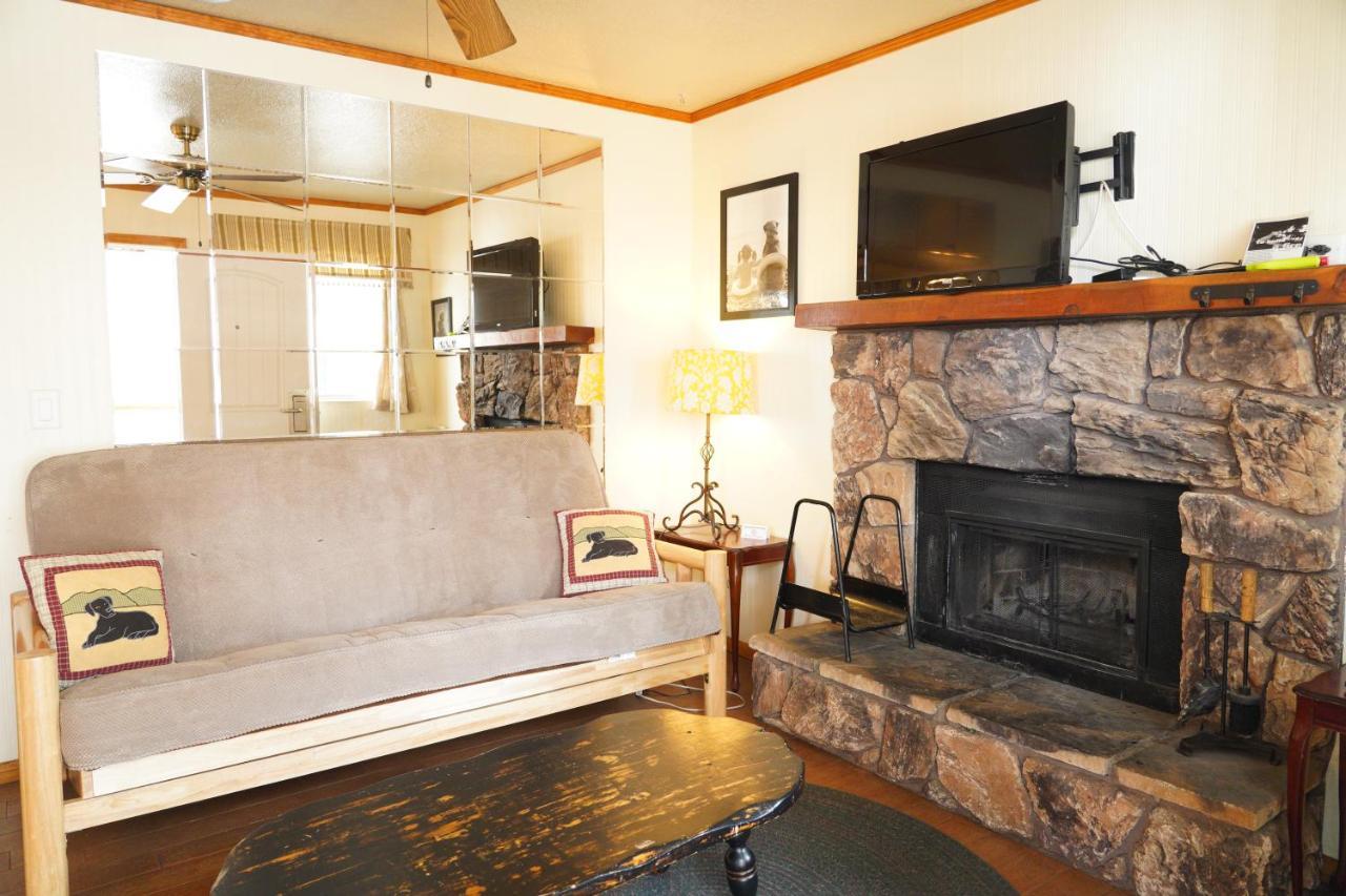Hillcrest Suites & Cabins Big Bear Lake Esterno foto