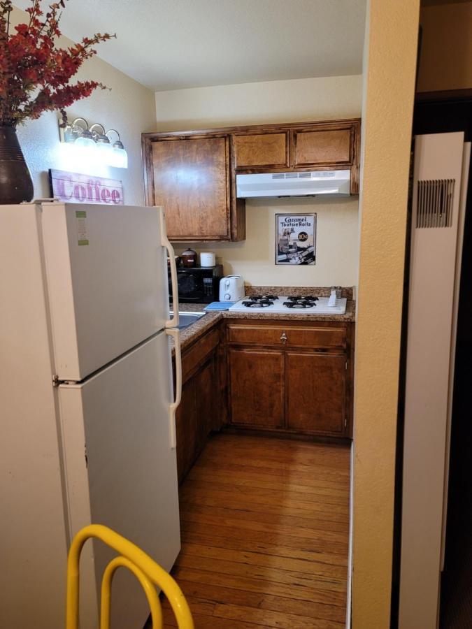 Hillcrest Suites & Cabins Big Bear Lake Esterno foto