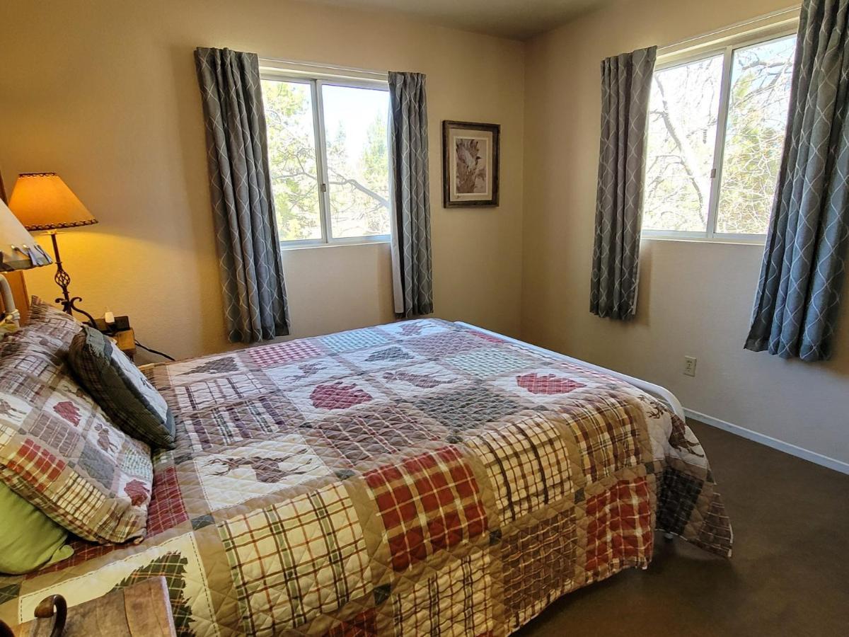 Hillcrest Suites & Cabins Big Bear Lake Esterno foto