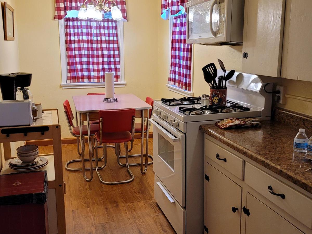 Hillcrest Suites & Cabins Big Bear Lake Esterno foto