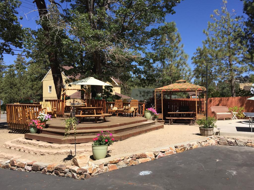 Hillcrest Suites & Cabins Big Bear Lake Esterno foto