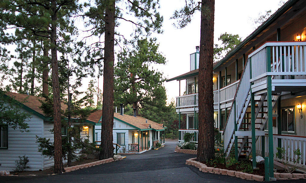 Hillcrest Suites & Cabins Big Bear Lake Esterno foto