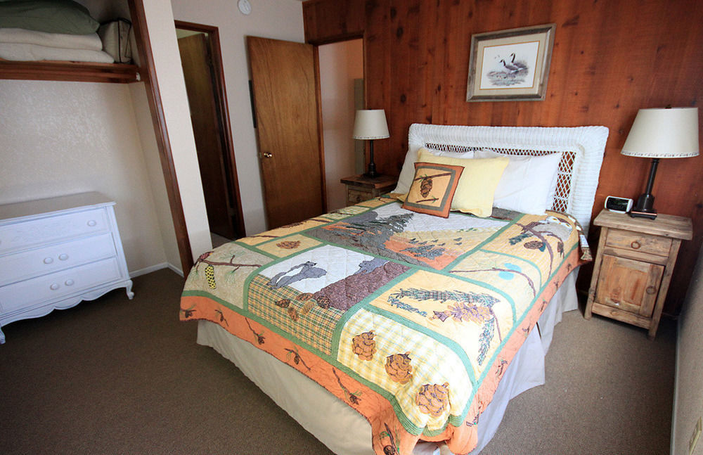 Hillcrest Suites & Cabins Big Bear Lake Esterno foto
