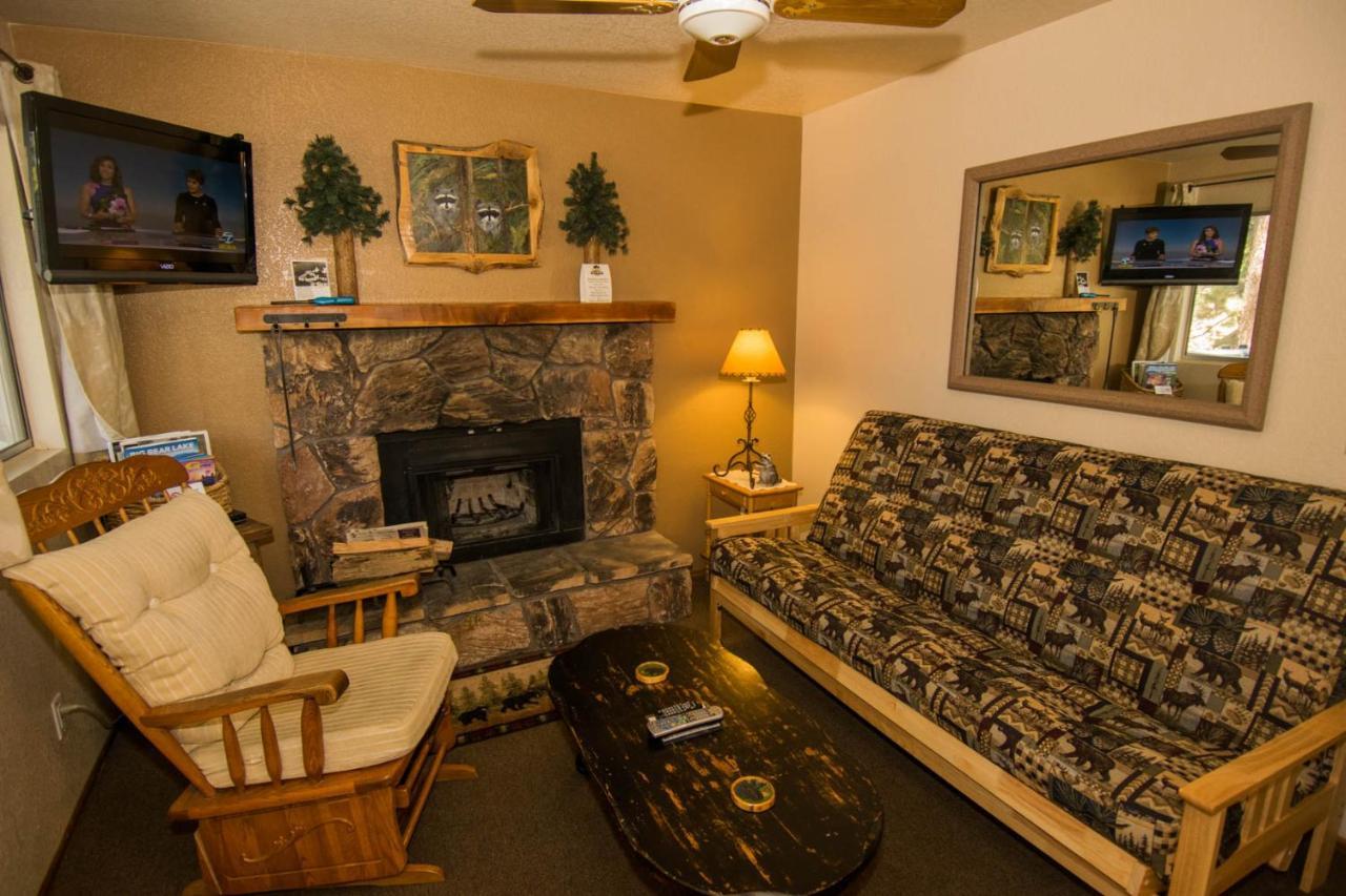 Hillcrest Suites & Cabins Big Bear Lake Esterno foto