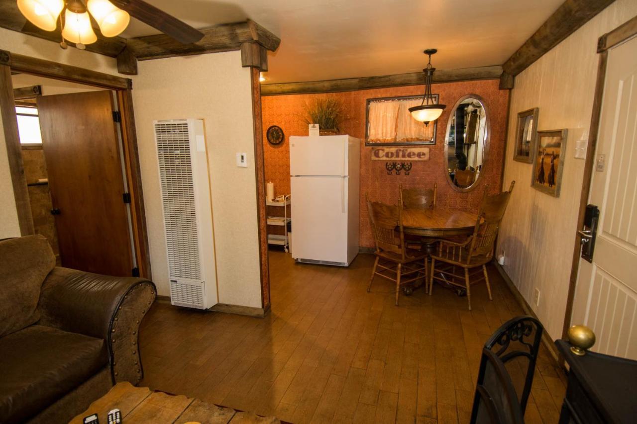 Hillcrest Suites & Cabins Big Bear Lake Esterno foto